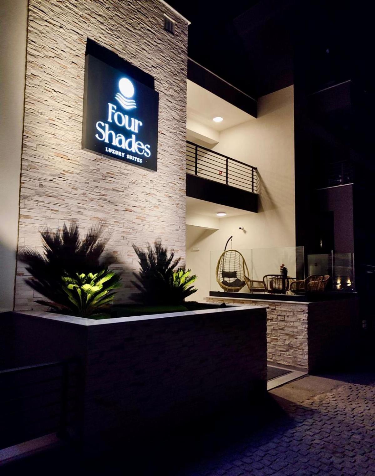 Four Shades Luxury Suites Sarti Exteriör bild