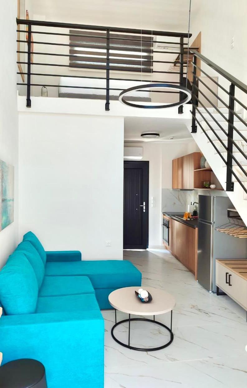 Four Shades Luxury Suites Sarti Exteriör bild